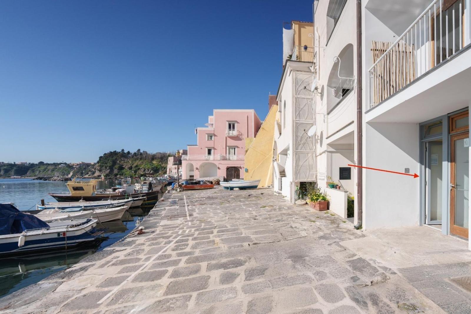 Casa Cinzia In Marina Di Corricella Procida Exterior foto